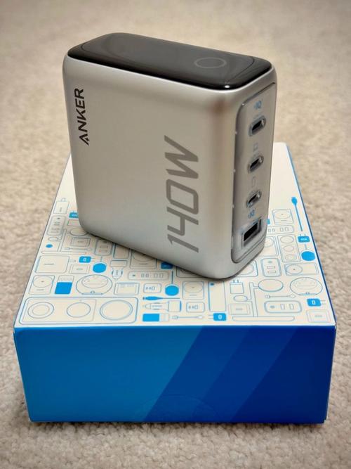 Anker 737 GaNPrime 充电器：140W大功率多口快充靠谱吗？
