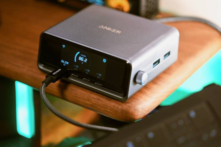 安克Anker Prime 65W桌面电源适配器评测