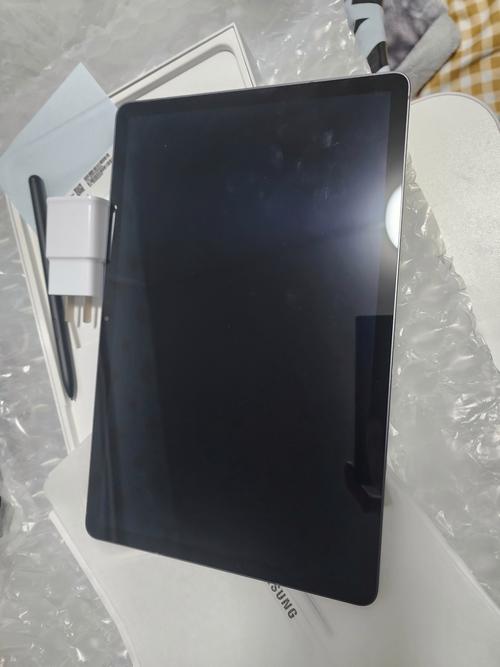 三星 Galaxy Tab S9 Ultra 巨屏平板：是生产力工具还是追剧神器？
