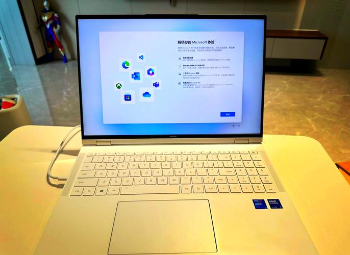 荣耀 MagicBook Pro 14 接口设计：竟无 USB-A 接口太反人类？