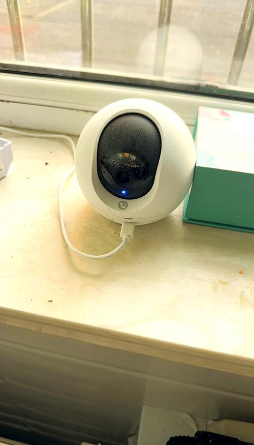 海康威视萤石 C6Wi 摄像头夜视:噪点多得像雪花?