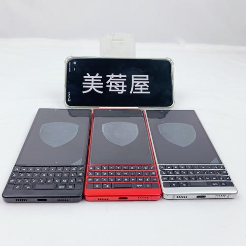 黑莓 Key2 LE 全键盘体验：打字误触率比触屏还高？