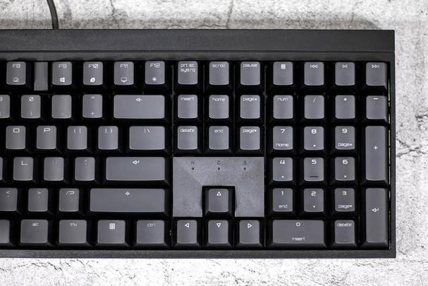 樱桃 MX8.0 机械键盘键帽：打油现象严重？
