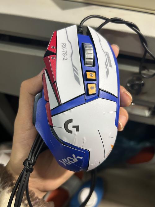 罗技 G502 HERO 按键手感：微动开关寿命不足 100 万次？