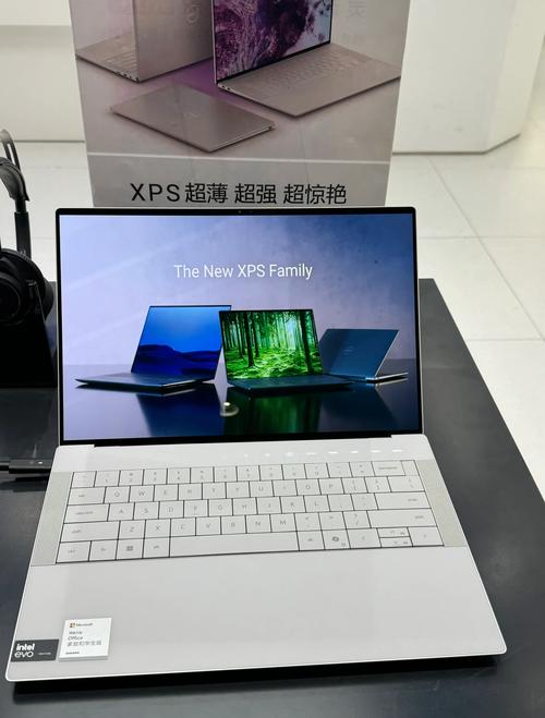 戴尔 XPS 16 2025 款：OLED 屏 + 13 代酷睿续航实测