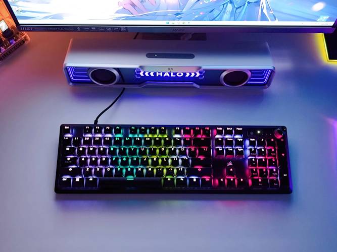 海盗船 K70 RGB MK.2 机械键盘：机械键盘的灯光效果评测